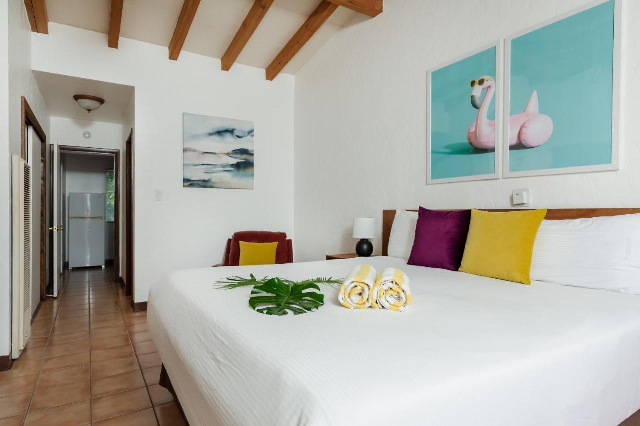 Float Palm Springs - Adults Only Hotel Bagian luar foto
